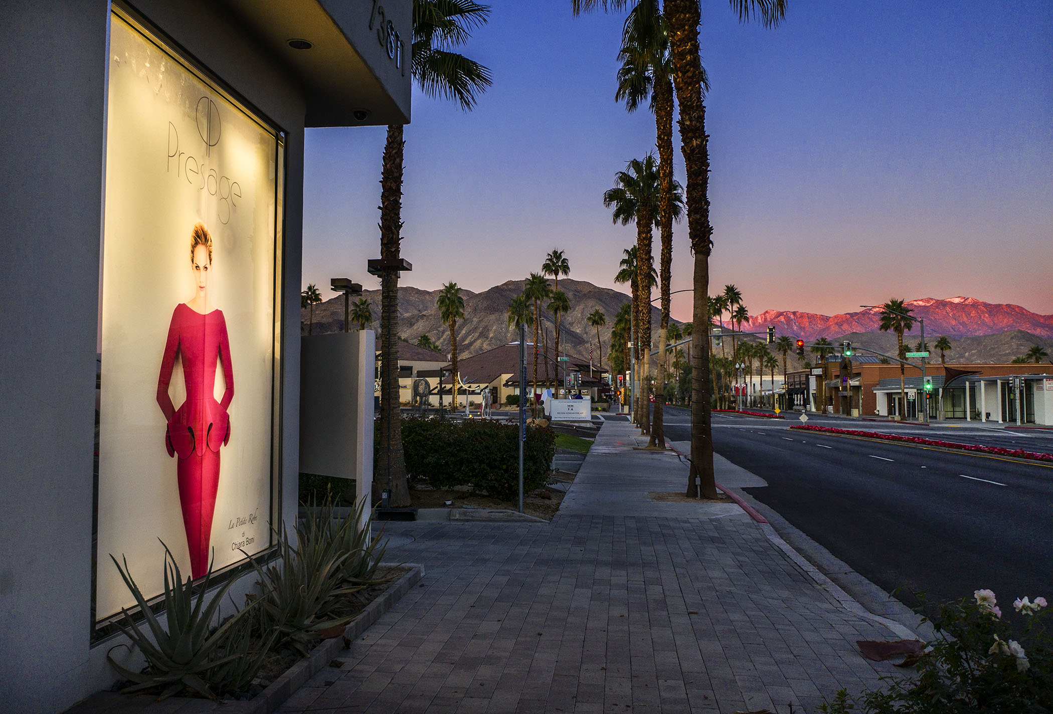 24"x16" / Limited Edition Plexiglass Print:  $1,250